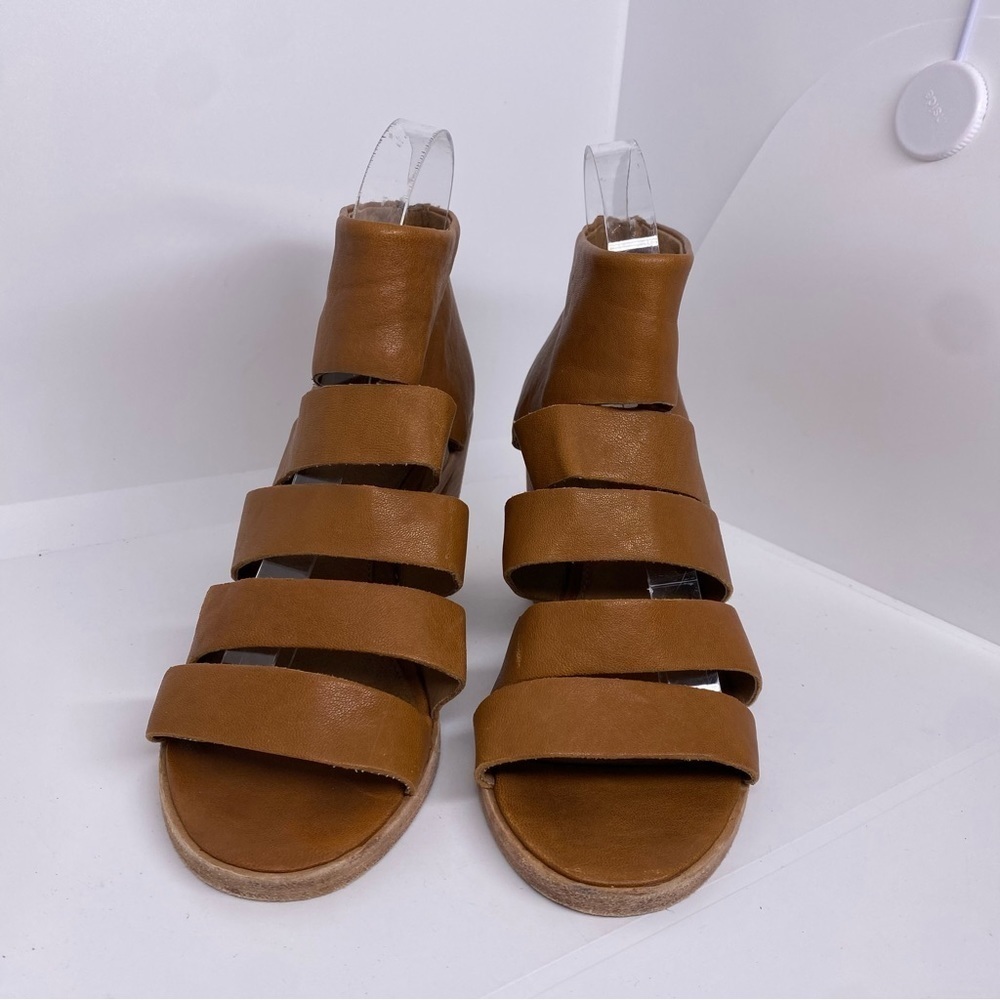 Frye Tash Cut Out Brown Leather Bootie Sandals Size 8.5 - Picture 3 of 7